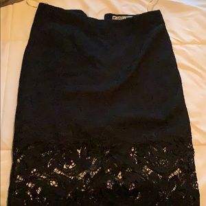 High waisted lace black skirt